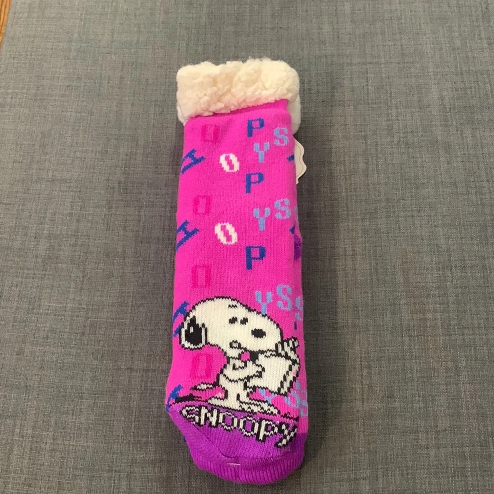 Peanuts NEW Snoopy Sherpa Lined Socks One Size Fits Most Soft Warm Non Skip